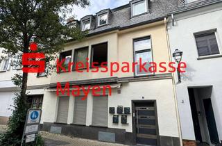 Mehrfamilienhaus kaufen in 56727 Mayen, Attraktives Mehrfamilienhaus in zentraler Innenstadtlage mit fünf Einheiten