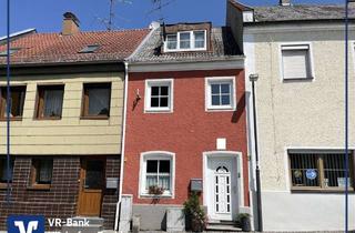 Reihenhaus kaufen in 94094 Rotthalmünster, CHARMANTES REIHENHAUS IN UNMITTELBARER NÄHE ZUM MARKTPLATZ!