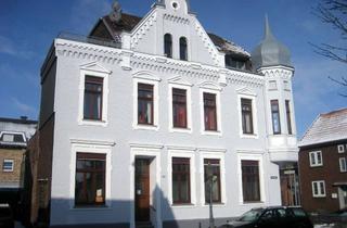 Anlageobjekt in 47877 Willich, Hochwertig saniertes Altbau- Mehrfamilienhaus | Drei Parteien | Zwei Garagen | 78,2 kWh