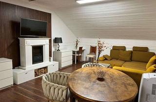 Immobilie mieten in Goldmühlestr., 71065 Sindelfingen, Helle, modernesierte 2 Zimmer DG, hochwertig möbliert