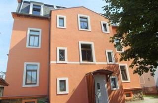 Wohnung mieten in 01445 Radebeul, Ab September: 3-Zimmer-Wohnung im Hochparterre mit neuer Auslegware, sep. Küche & Bad mit Dusche