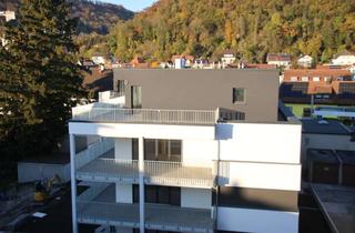Wohnung kaufen in Markgrafenstraße 26a, 79639 Grenzach-Wyhlen, Exklusive 4-Zimmer-Wohnung mit luxuriöser Innenausstattung mit EBK in Grenzach-Wyhlen