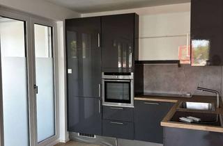 Wohnung mieten in Hauptstraße 37, 85551 Kirchheim, Geschmackvolle 2-Raum-Erdgeschosswohnung mit geh. Innenausstattung mit Terrasse und EBK