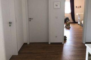 Wohnung mieten in Lange Str. 61, 27749 Mitte, Exklusive, sanierte 3-Raum-Wohnung mit Balkon und Einbauküche in Delmenhorst