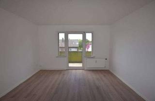 Wohnung mieten in Hüttenstraße 26, 31655 Stadthagen, Platz für die ganze Familie - renovierte Dreizimmerwohnung mit Balkon