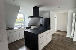 Wohnung mieten in Im Grund 1a, 91080 Uttenreuth, Stilvolle 3-Raum-Maisonette-Wohnung mit gehobener Innenausstattung mit Einbauküche in Weiher