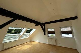 Wohnung mieten in Freiherr Vom Stein Straße, 59558 Lippstadt, Gemütliche Dachgeschosswohnung