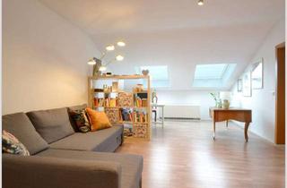 Wohnung mieten in 63526 Erlensee, Schöne gemütliche zwei Zimmer Dachgeschoss Wohnung. Sehr zentral in Erlensee gelegen.