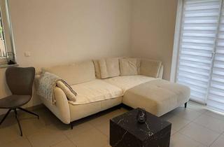 Wohnung mieten in Gisbertstrasse 11a, 50226 Frechen, von privat: Schöne 3-Zimmer-Wohnung mit Balkon in Frechen, ab 01. Dezember zu vermieten