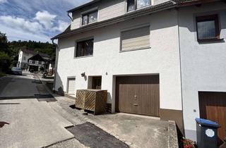 Haus kaufen in 72160 Horb, Zweifamilienhaus in Horb-Dettingen – 195 m² Wohnfläche, Garten, Balkon, Garage, Werkstatt!