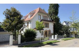 Haus kaufen in 76530 Innenstadt, Außergewöhnliches Domizil in Top Lage am Annaberg mit beindruckender Aussicht