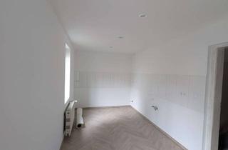 Haus mieten in Altstadt, 99718 Greußen, Preiswertes 4-Raum-Reihenendhaus in Greußen