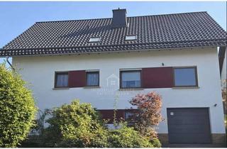 Anlageobjekt in 59969 Hallenberg, Sofort frei*Top-Kapitalanlage mit bis zu 10 % Rendite in effizientes Zweifamilienhaus mit 8 Zimmern