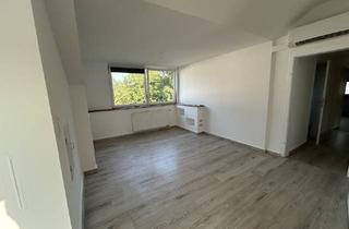 Wohnung mieten in 73066 Uhingen, Klimatisierte 3,5-Zimmer-Dachgeschosswohnung in Uhingen zu vermieten