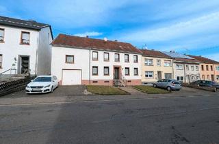 Haus kaufen in 66709 Weiskirchen, Weiskirchen - Handwerkertraum mit riesigem Garten, Garage & Potenzial - provisi