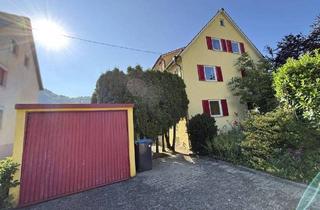 Doppelhaushälfte kaufen in 72805 Lichtenstein, Lichtenstein - Freie sanierungsbedürftige 2-Familien-Doppelhaushälfte in Unterhausen mit Garten und Garage
