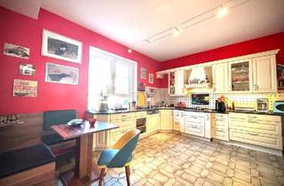 Wohnung kaufen in 45657 Recklinghausen, Recklinghausen - Eigentumswohnung EG Altbau 4,5 Zi. Garten Stadtnah