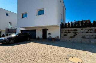 Einfamilienhaus kaufen in 78176 Blumberg, Blumberg - Modernes Einfamilienhaus mit gepflegtem Garten und Doppelgarage