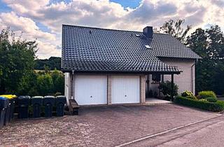 Haus kaufen in 32689 Kalletal, Kalletal - Gepflegtes 3- Familienhaus - MFH in Hohenhausen-zentrale Lage