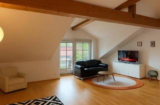 Wohnung kaufen in Kybergstraße 31b, 82041 Oberhaching, Wunderschöne vermietete DG-Wohnung zu verkaufen.