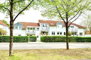 Wohnung kaufen in Lindenstr. 90, 15366 Neuenhagen, Tolle sanierte Wohnung mit Balkon und Tiefgaragen-Parkplatz