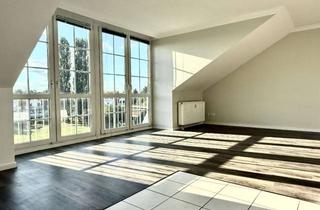 Wohnung kaufen in Fritz Kühn Strasse 27 A, 12526 Bohnsdorf, Charmante Dachgeschosswohnung mit großzügiger Gaube und lichtdurchflutetem Wohnbereich