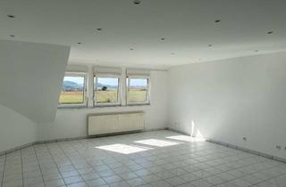 Wohnung mieten in 67722 Winnweiler, UMFANGREICH MODERNISIERTE DG-WOHNUNG MIT GROßEM BALKON IN ATTRAKTIVER LAGE MIT FERNBLICK!