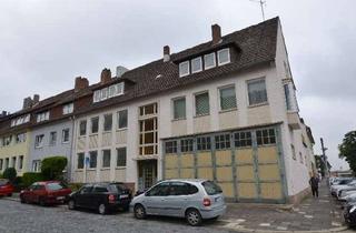 Wohnung mieten in Hornemannstr. 7-8, 31137 Hildesheim, Schöne, 4 ZKB Wohnung mit Terrasse, incl Küche und Geräten, Hochparterre im Mehrfamilienhaus.