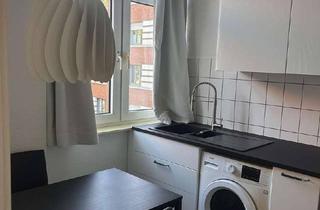Wohnung mieten in Kommandanturstraße 10, 30169 Calenberger Neustadt, Helle 1 Zimmer Altbauwohnung Inklusive neuer Küche - Calenberger Neustadt