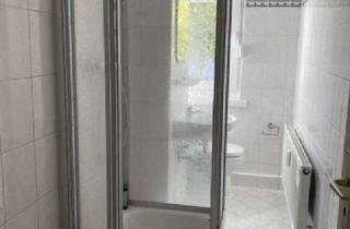 Wohnung mieten in Tolstoiallee 17, 06406 Bernburg, 3 Zimmer im Erdgeschoß mit Dusche