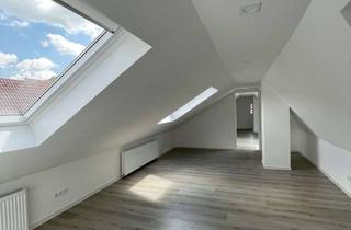 Wohnung mieten in 73728 Esslingen, ++ Sanierte 6-Zimmer-Wohnung inkl. DG-Hobbyraum ++ Einbauküche ++ Stellplatz ++ Altbau ++