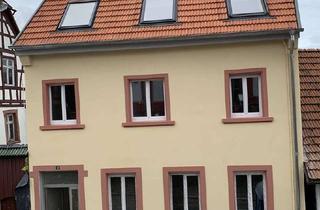 Wohnung mieten in Saarlandstraße 12, 76187 Knielingen, 1-Zimmer Erdgeschoss-Wohnung plus Küche in kernsaniertem Altbau