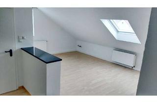 Wohnung mieten in 89518 Heidenheim, Schöne 2-Zimmer-DG-Wohnung mit Balkon (Schlossblick) und Einbauküche