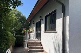 Wohnung mieten in 60437 Kalbach, 3-Zimmer-Dachgeschosswohnung mit Balkon und Einbauküche in Frankfurt
