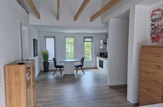 Wohnung mieten in Mindener Str. 99, 32049 Herford, Ansprechende 2-Zimmer-DG-Wohnung mit gehobener Innenausstattung mit Balkon und EBK in Herford