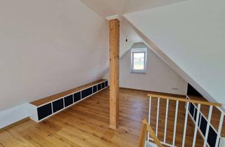 Wohnung mieten in Weishaarstraße, 73257 Köngen, Exklusive, neuwertige 3-Zimmer-Maisonette-Wohnung mit geh. Innenausstattung mit Balkon und EBK