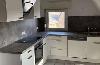 Wohnung mieten in Pfannkuchstraße, 76185 Mühlburg, Dachgeschoß 2ZKB mit Gartenmitbenutzung
