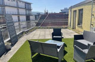 Wohnung mieten in Friedrichstr. 37, 70173 Mitte, Zentrale 2-Zimmer DG Wohnung in S-Mitte mit Dachterrasse