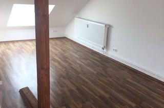 Lofts mieten in Dörrienstr., 31134 Hildesheim, Dachgeschosswohnung mit Loftcharakter in Hohnsennähe mit EBK