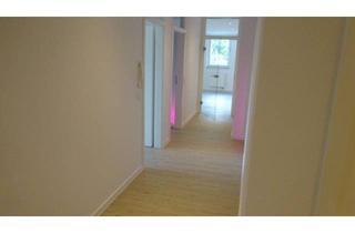 Wohnung mieten in Olper Str. 113, 51491 Overath, Gepflegte 4 Zimmerwohnung mit Balkon und Dachterrasse