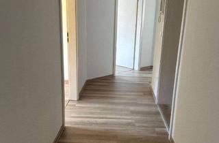 Wohnung mieten in Lenauweg, 08056 Schedewitz, Große familienfreundliche Wohnung im Grünen mit kleinem Garten