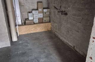 Lager mieten in Untere Lichtenplatzer Straße 10a, 42289 Wuppertal, Stadtnahe Garage, mit Lager