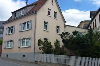Haus kaufen in 61250 Usingen, Zwei Wohnhäuser in der Kernstadt von Usingen