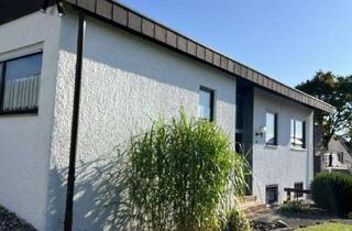 Haus kaufen in 71573 Allmersbach, Solider Bungalow mit Garage in Randlage und Blick in die Natur!