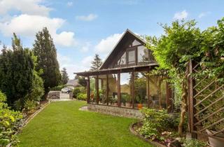 Doppelhaushälfte kaufen in 13159 Blankenfelde, Charmante Doppelhaushälfte mit großzügigem Grundstück in Berlin-Pankow