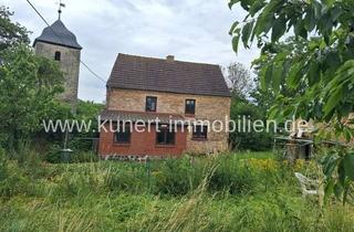 Haus kaufen in Ernst-Jacob-Straße, 06317 Neehausen, Attraktives Sanierungsobjekt (EFH) in sehr guter Wohnlage von Neehausen auf großem Grundstück