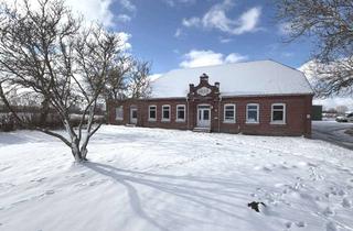 Bauernhaus kaufen in 24395 Kronsgaard, Historisches Bauernhaus mit Scheune in Strandnähe