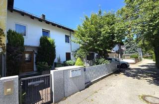 Mehrfamilienhaus kaufen in 85521 Ottobrunn, Mehrfamilienhaus für 3 Parteien in ruhiger und zentraler Lage in Ottobrunn