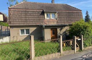 Haus kaufen in Spitzgrundweg 14, 01445 Radebeul, Kleines Haus zum Sanieren!