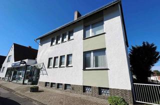 Haus kaufen in 34253 Lohfelden, Zwei Häuser/eine Gewerbehalle/Garagenanlage & Büroeinheit